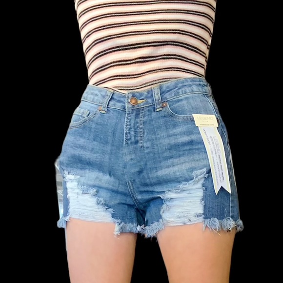 NWT Legend of London Distressed Shorts Size 5 - Picture 1 of 6